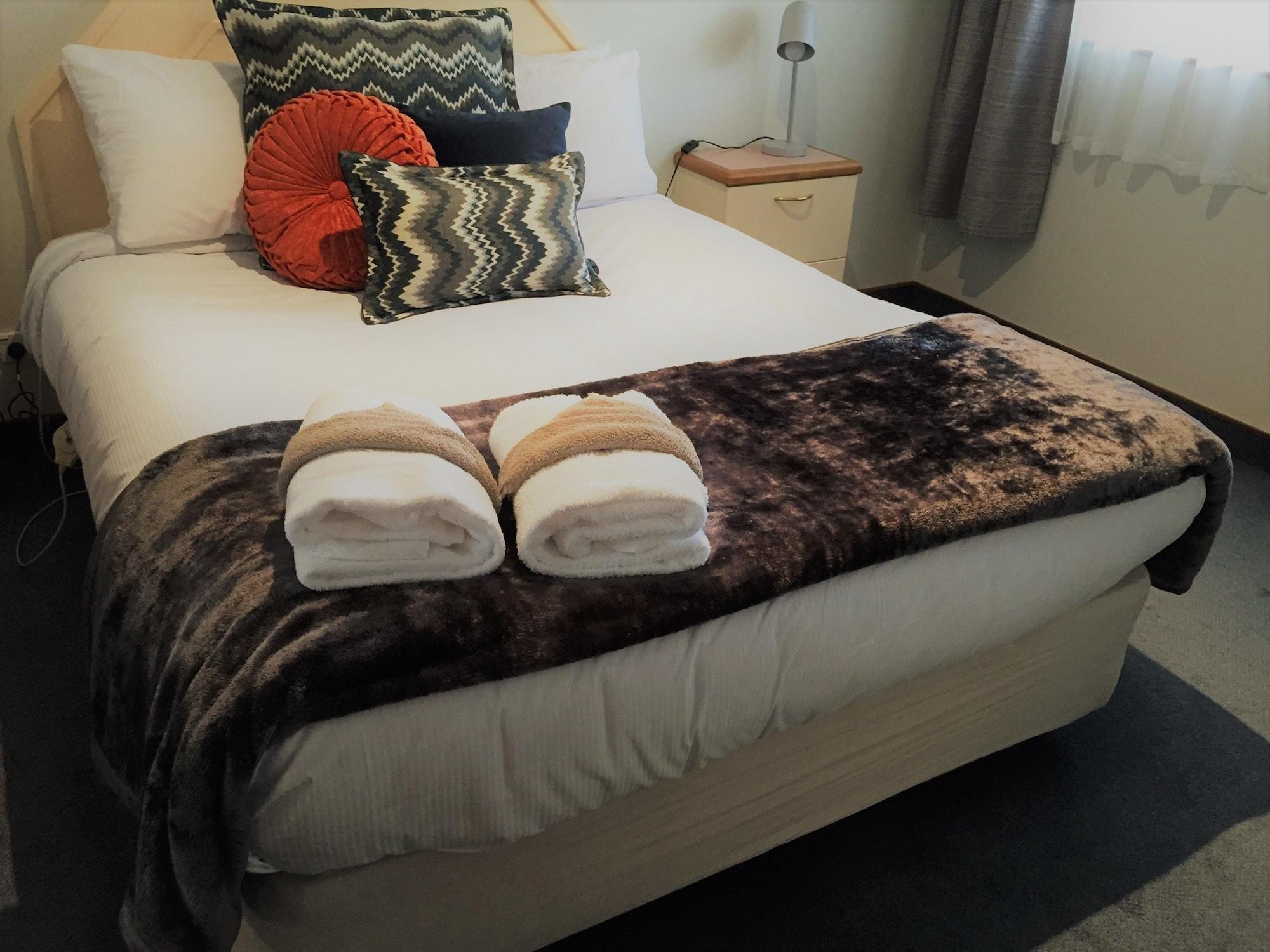 The Beachcomber Hotel Nelson Esterno foto