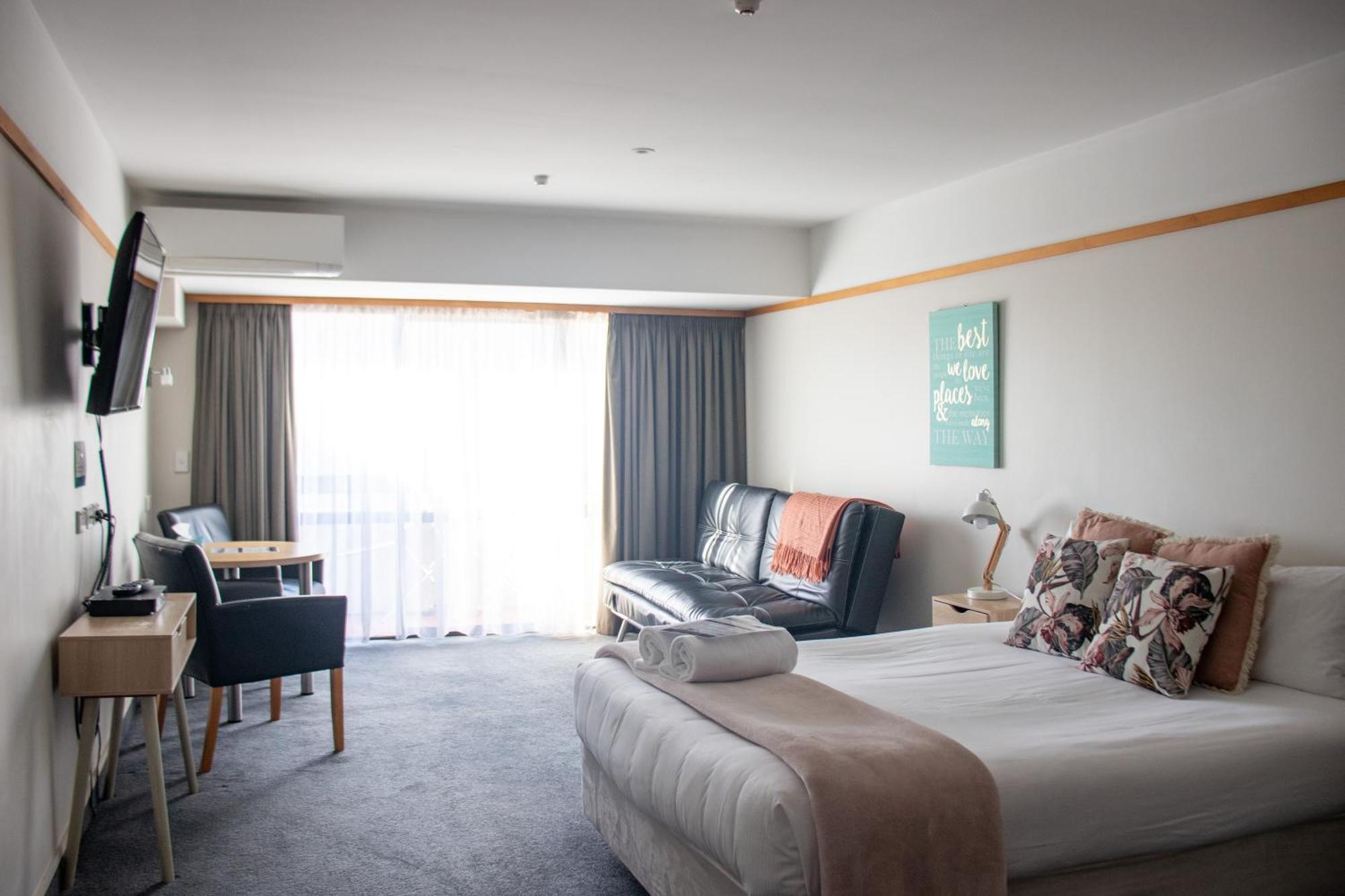 The Beachcomber Hotel Nelson Esterno foto