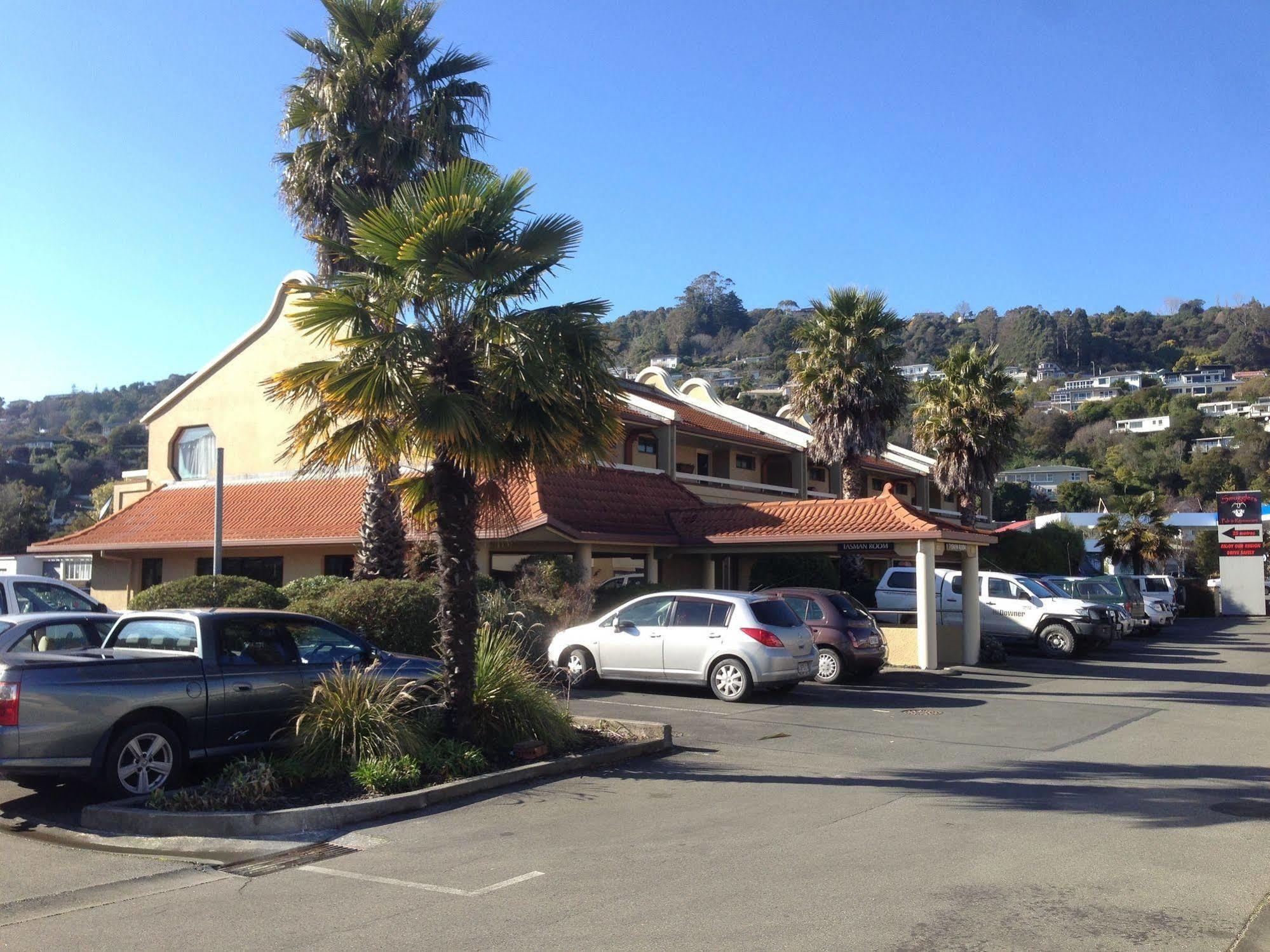 The Beachcomber Hotel Nelson Esterno foto