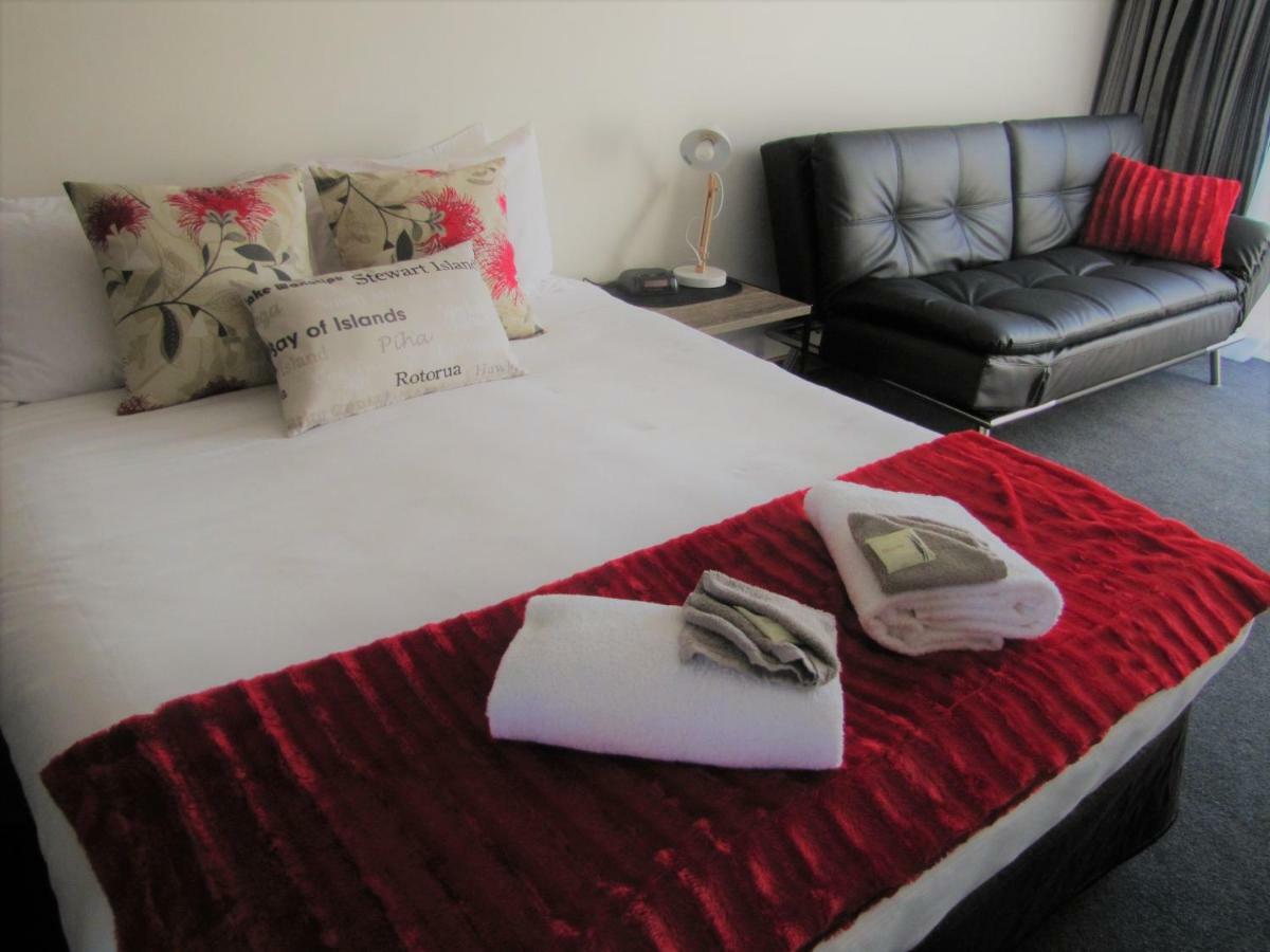The Beachcomber Hotel Nelson Esterno foto